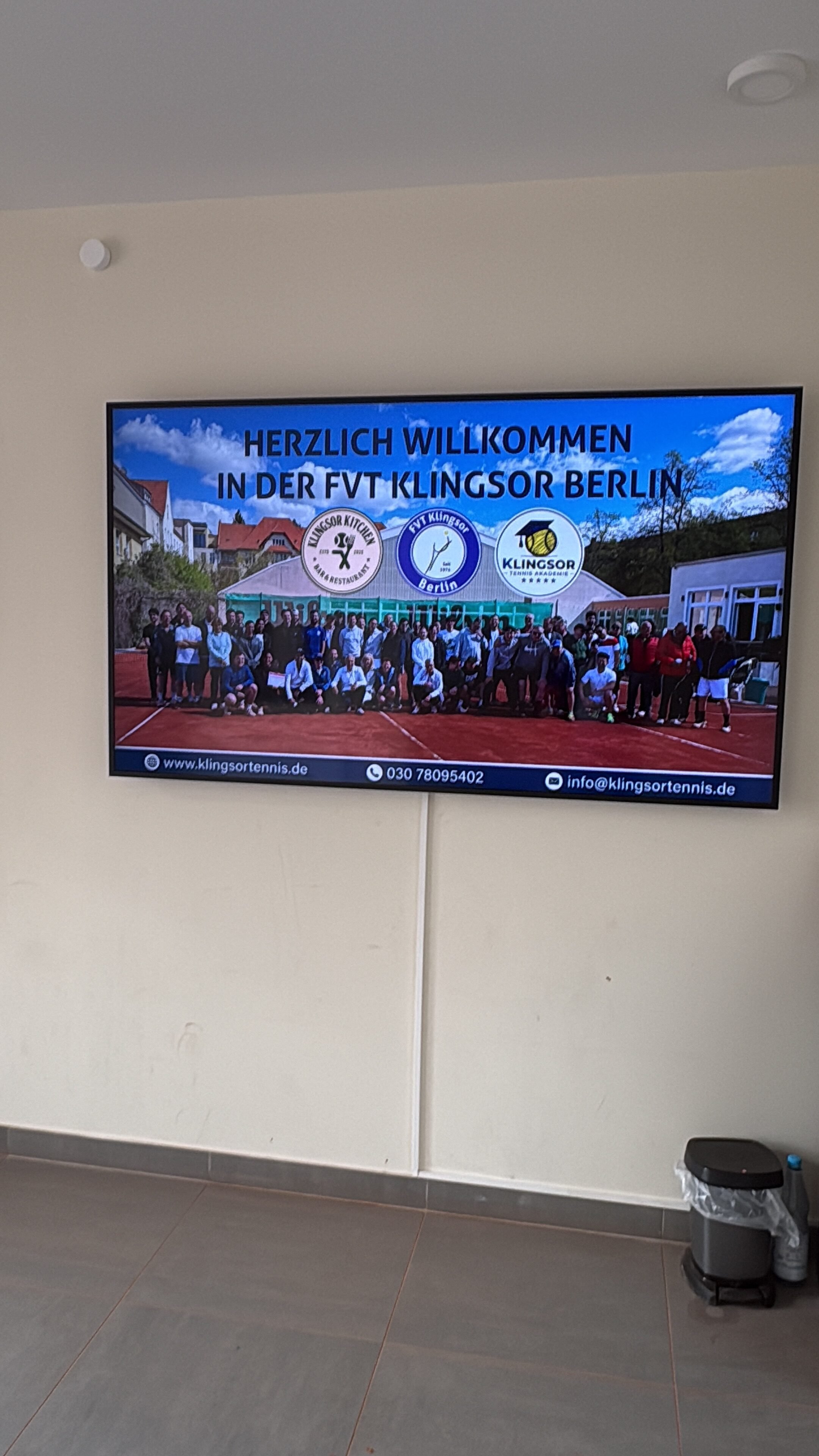 Digitale Schwarze Bretter der FVT Klingsor Berlin